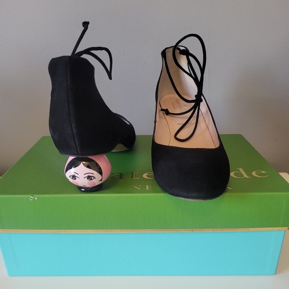 Kate Spade Olana Russian Doll Heels, VGUC, Size 6.5 - Picture 2 of 14